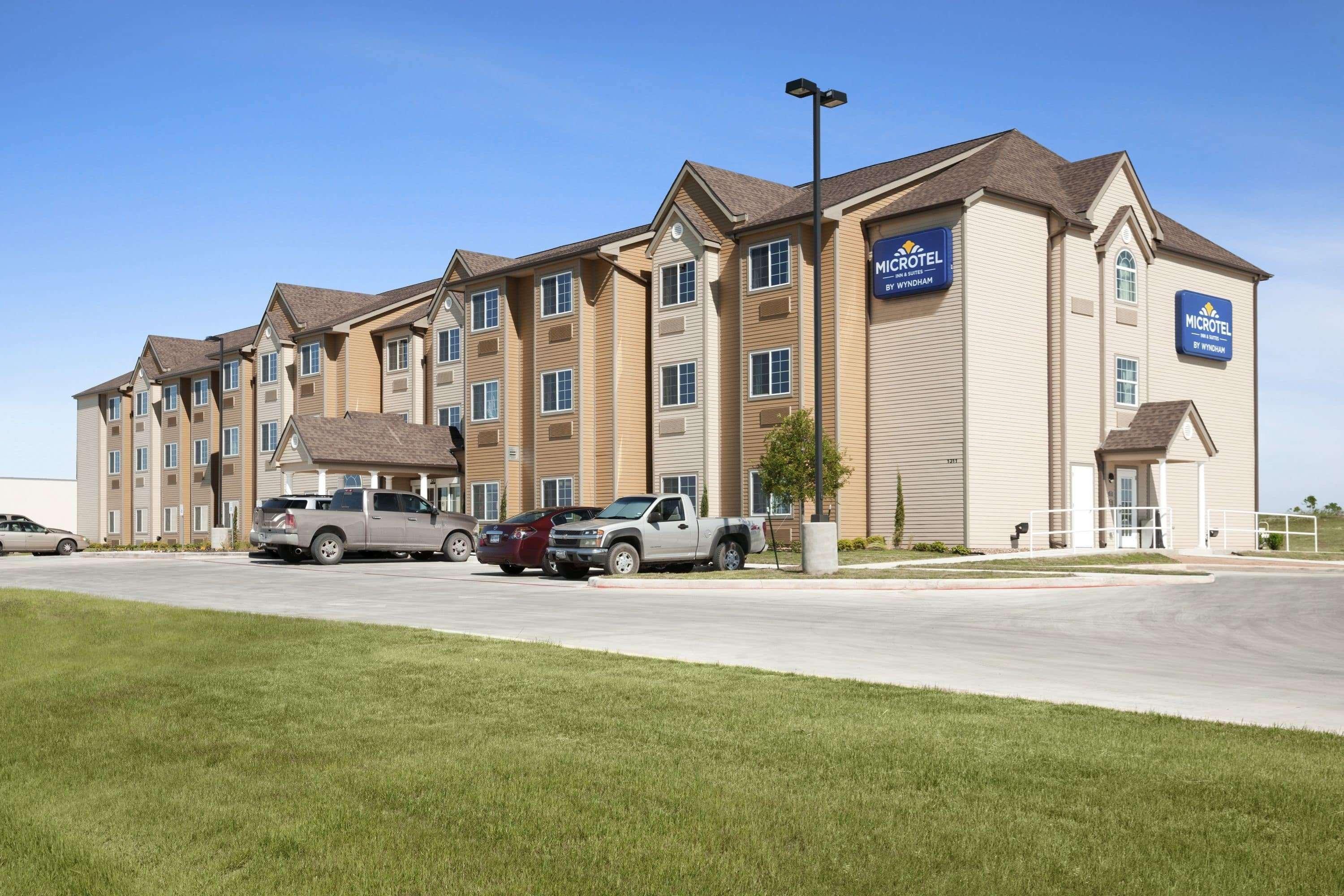 Microtel Inn & Suites Pleasanton Ngoại thất bức ảnh