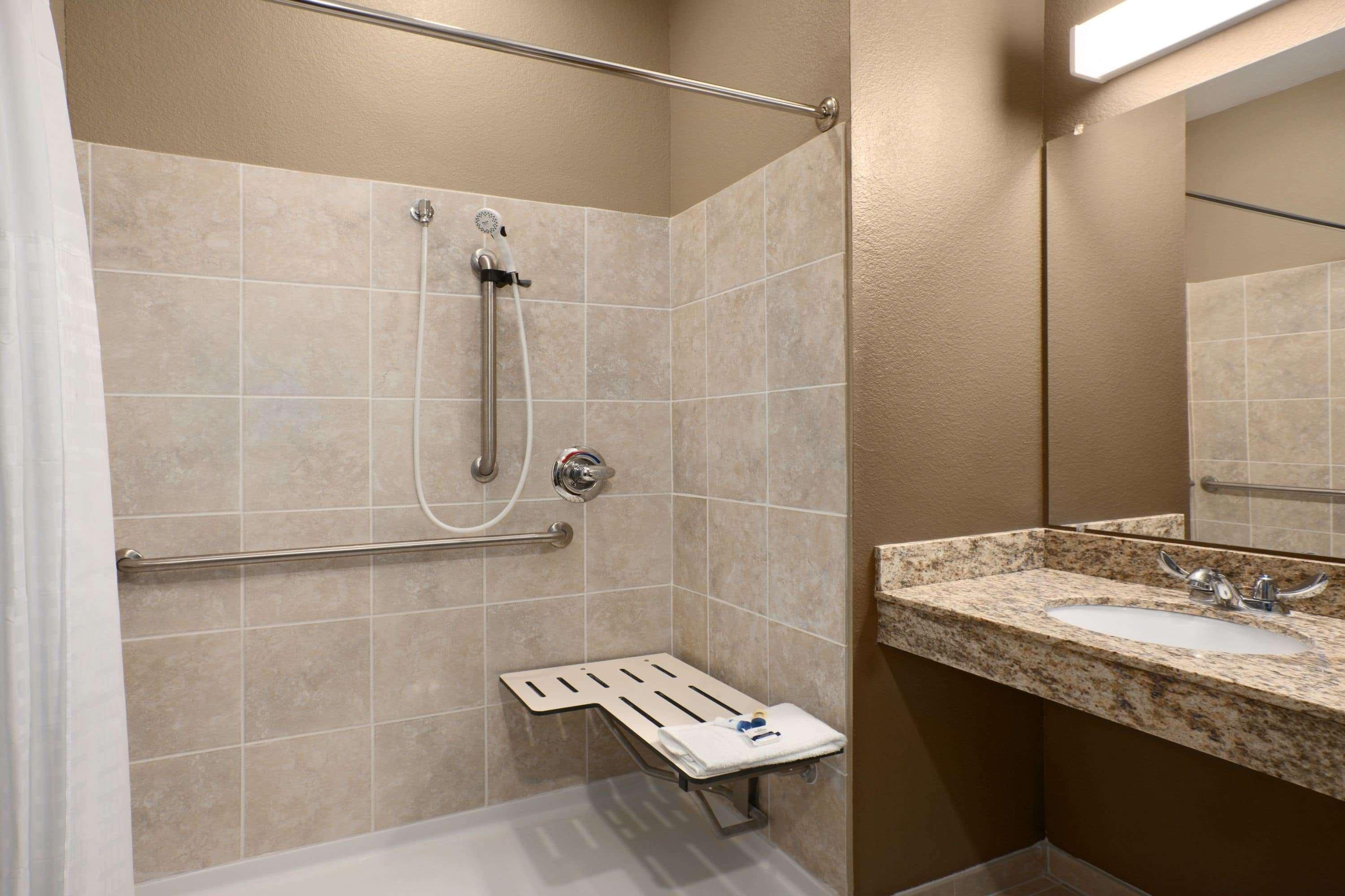 Microtel Inn & Suites Pleasanton Ngoại thất bức ảnh